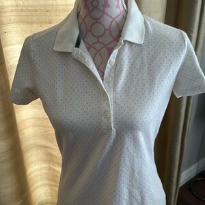 Nike golf button-down with embroidered swish no stains, rips or chairs